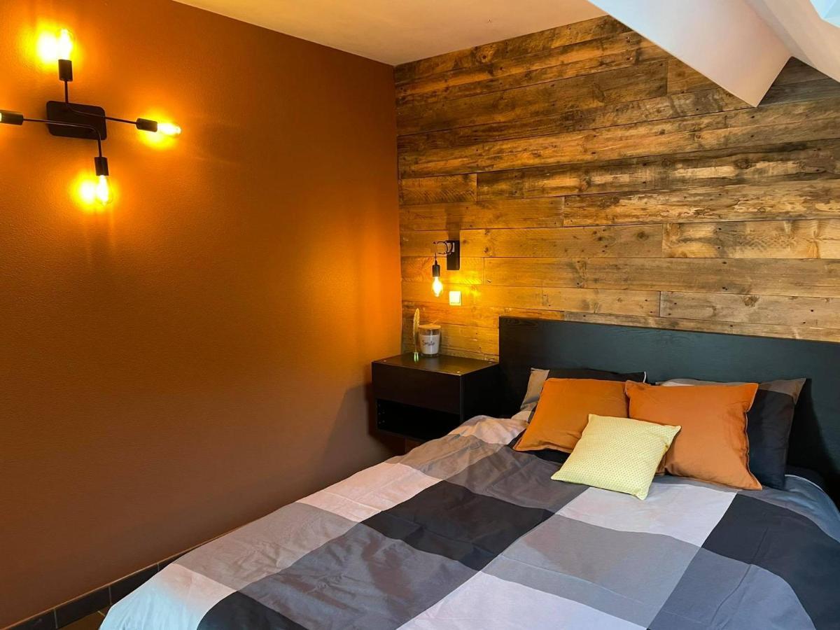 Escape At Durbuy Apartamento Exterior foto